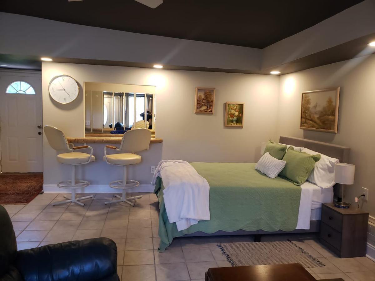 Bright & Spacious Studio Close To Clt Airport Gastonia Buitenkant foto
